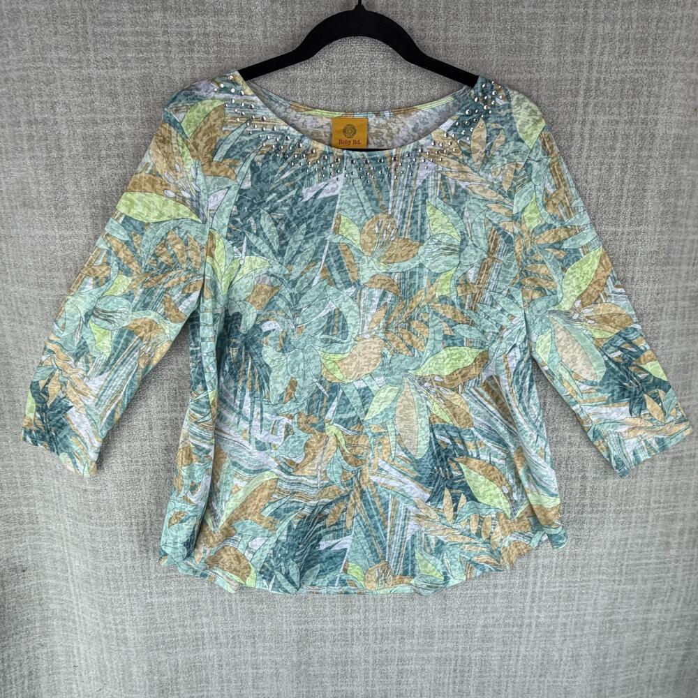 Ruby Rd. Blouse Womens M Green Floral Tunic 3/4 Sleeve Scoop Neck Rhinestone